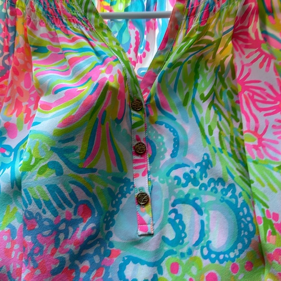 Bundle of 4 Lily Pulitzer Elsa Silk blouses - size XS - Picture 5 of 7